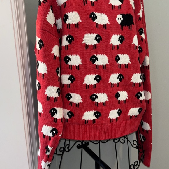 Cupcake clothing THE sheep sweater red/black/white size large - Picture 3 of 12